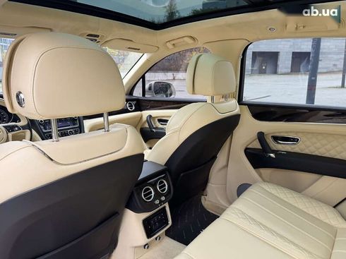 Bentley Bentayga 2018 - фото 23