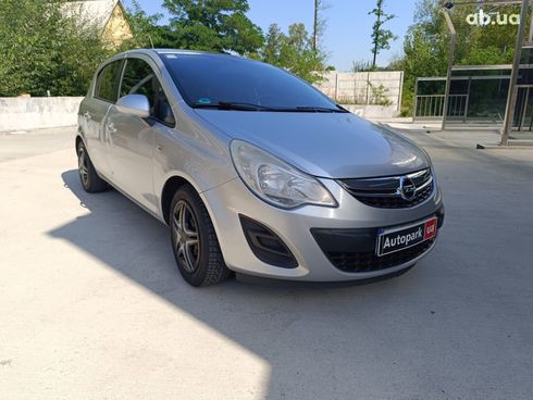 Opel Corsa 2011 серый - фото 3