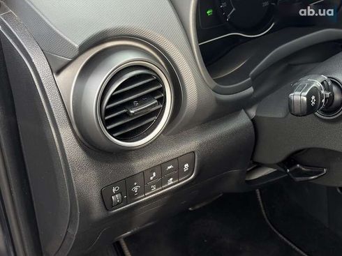 Hyundai Kona Electric 2020 - фото 19