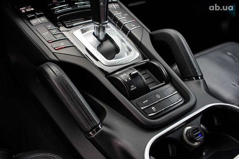 Porsche Cayenne 2017 - фото 25
