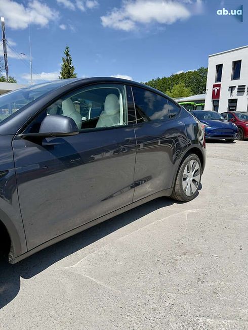 Tesla Model Y 2024 - фото 6