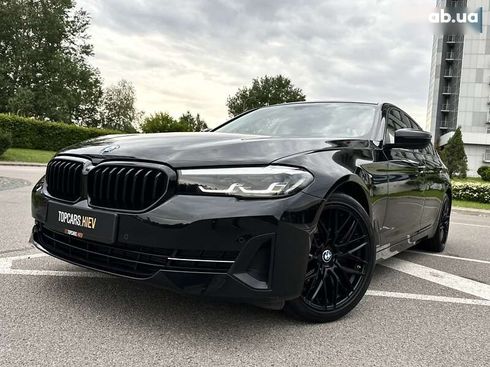 BMW 5 серия 2020 - фото 2