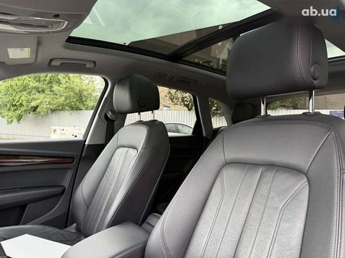 Audi Q5 2018 - фото 18