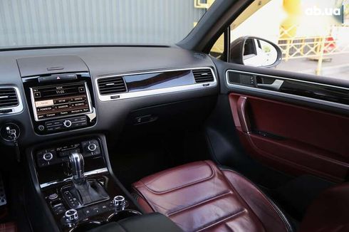 Volkswagen Touareg 2012 - фото 15
