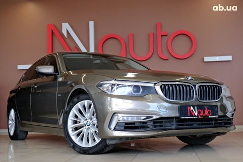 BMW 5 серия 2017 бежевый - фото 4