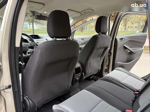 Ford Escape 2018 - фото 22