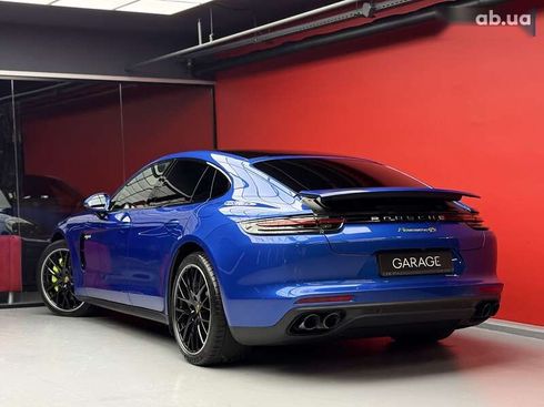 Porsche Panamera 2018 - фото 25