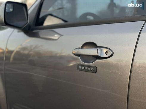 Ford Escape 2011 - фото 13