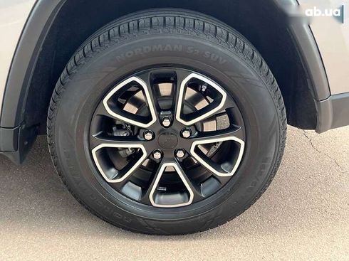Jeep Grand Cherokee 2019 - фото 4