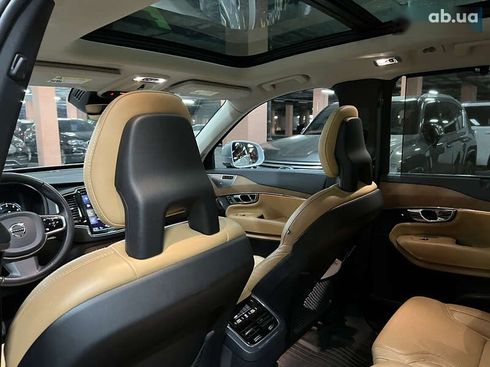 Volvo XC90 2015 - фото 30