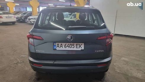 Skoda Karoq 2019 - фото 11