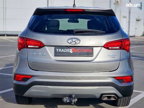 Hyundai Santa Fe 2018 - фото 14