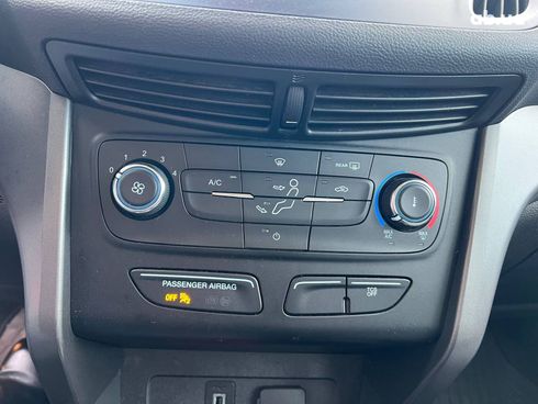 Ford Escape 2016 серый - фото 29