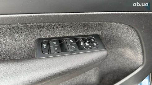Volvo XC40 2022 - фото 19