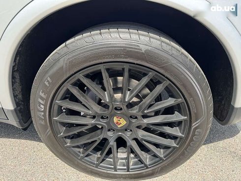 Porsche Cayenne 2013 - фото 14
