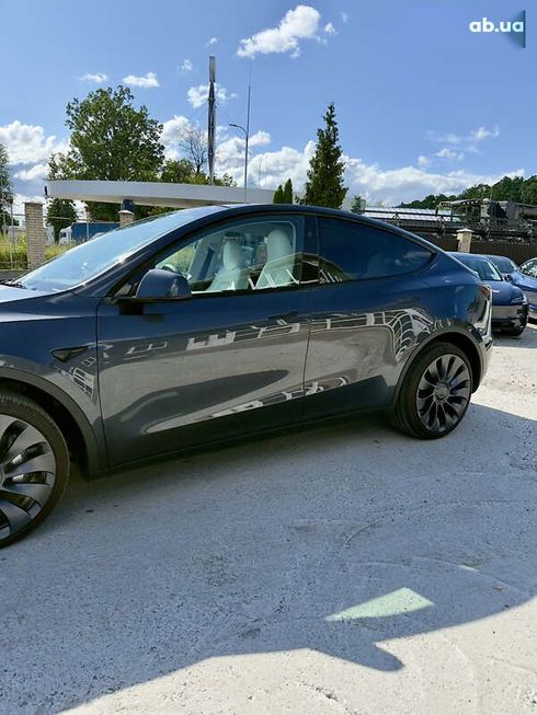 Tesla Model Y 2024 - фото 5