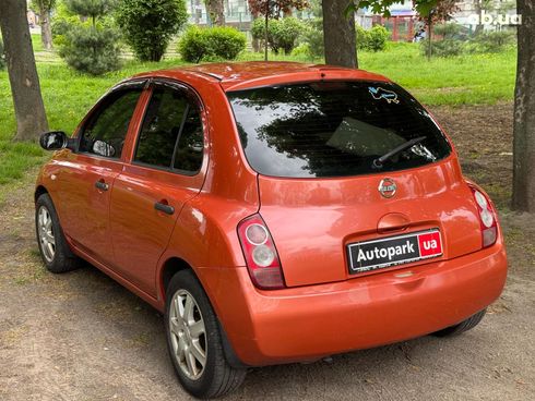 Nissan Micra 2004 оранжевый - фото 5
