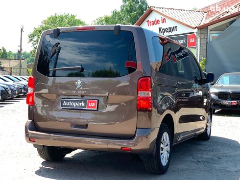 Peugeot Traveller 2017 коричневый - фото 5