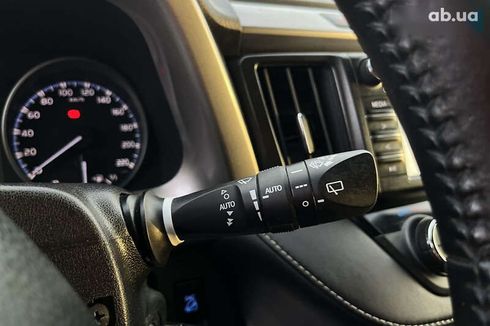 Toyota RAV4 2016 - фото 24