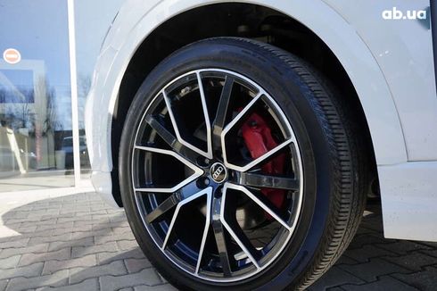Audi Q8 2022 - фото 11