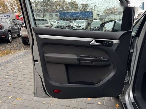 Volkswagen Touran 2014 - фото 20