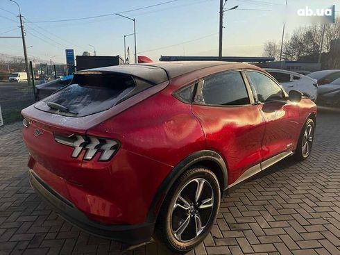 Ford Mustang Mach-E 2022 - фото 11