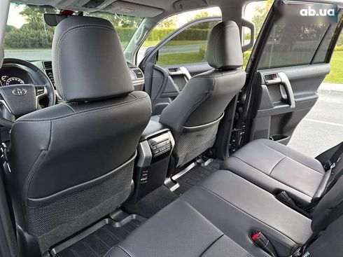 Toyota Land Cruiser Prado 2021 - фото 27