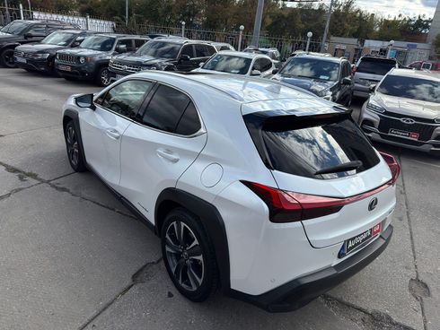 Lexus UX 2020 белый - фото 3