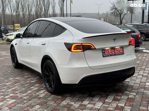 Tesla Model Y 2021 - фото 7