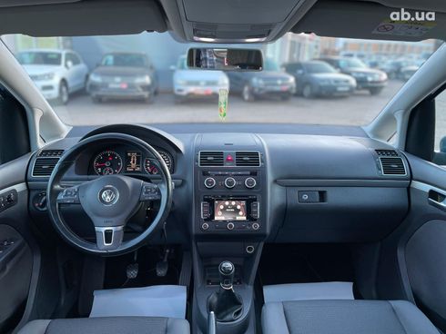 Volkswagen Touran 2014 синий - фото 42