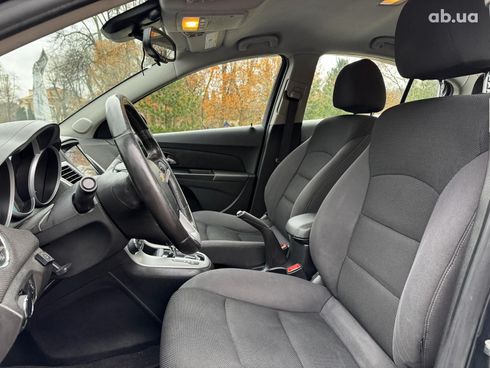 Chevrolet Cruze 2013 серый - фото 24