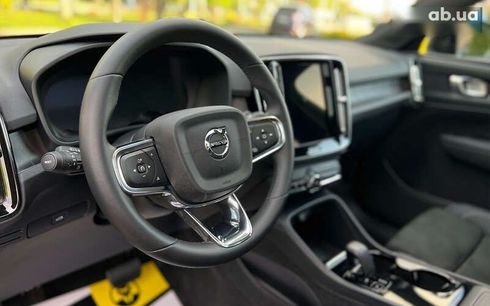 Volvo XC40 2022 - фото 23