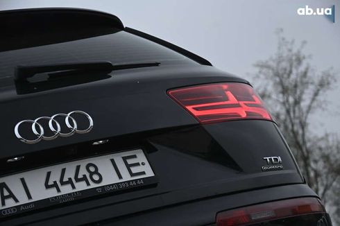 Audi Q7 2017 - фото 14