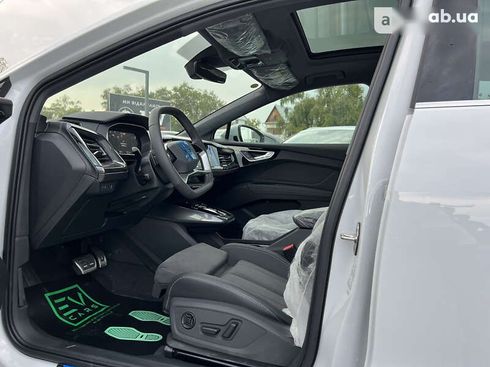 Audi Q4 e-tron 2023 - фото 15