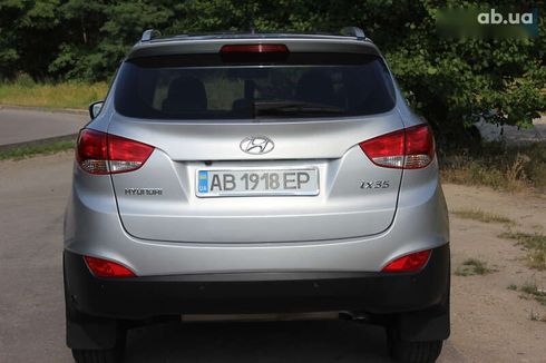 Hyundai ix35 2010 - фото 10