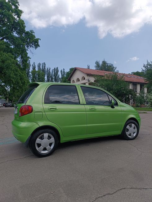 Daewoo Matiz 2008 зеленый - фото 9