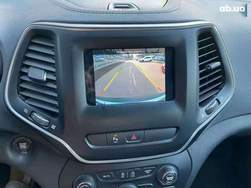 Jeep Cherokee 2018 - фото 26