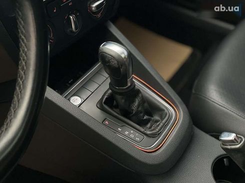 Volkswagen Jetta 2016 - фото 16