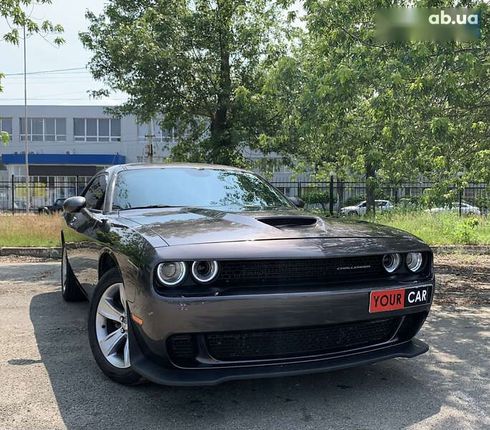 Dodge Challenger 2020 - фото 11