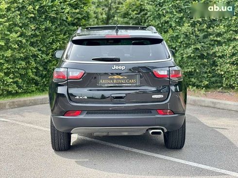 Jeep Compass 2021 - фото 16