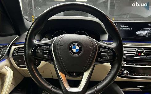 BMW 5 серия 2018 - фото 10