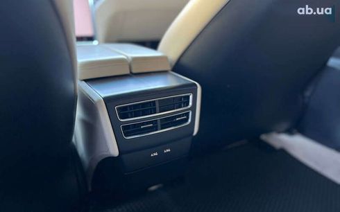 Tesla Model S 2018 - фото 28