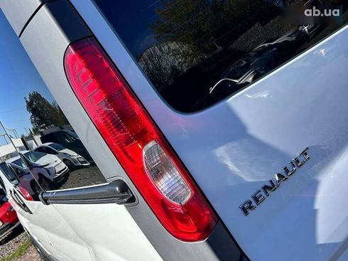 Renault Trafic 2011 - фото 9