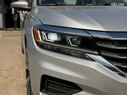 Volkswagen Passat 2021 серый - фото 12