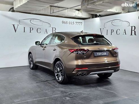 Maserati Levante 2021 - фото 8