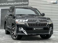 Купити Toyota бу в Україні - купити на Автобазарі