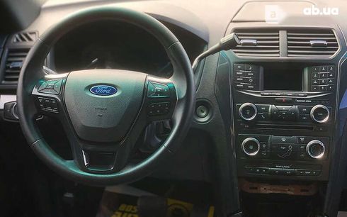 Ford Explorer 2016 - фото 13