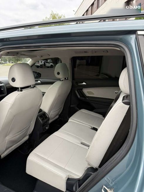 Volkswagen Tiguan 2019 - фото 13