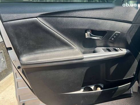 Toyota Venza 2013 - фото 28