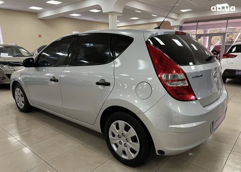 Hyundai i30 2007 серебристый - фото 19